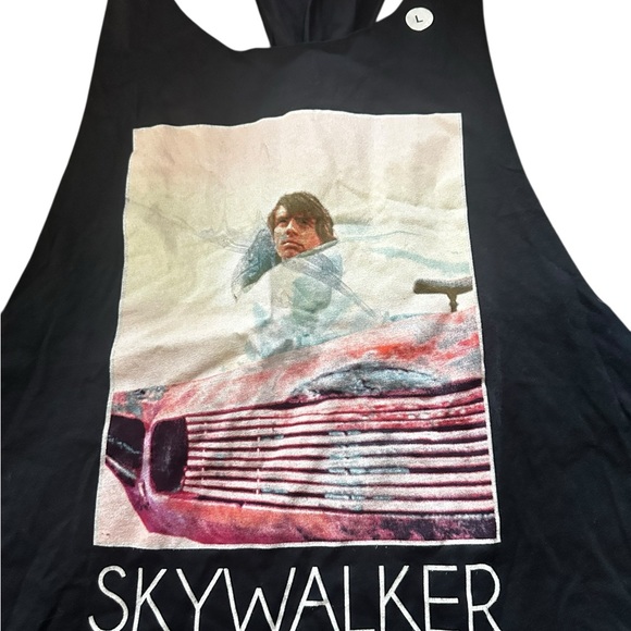 Skywalker Graphic Tank Top size large NWT - Picture 2 of 3
